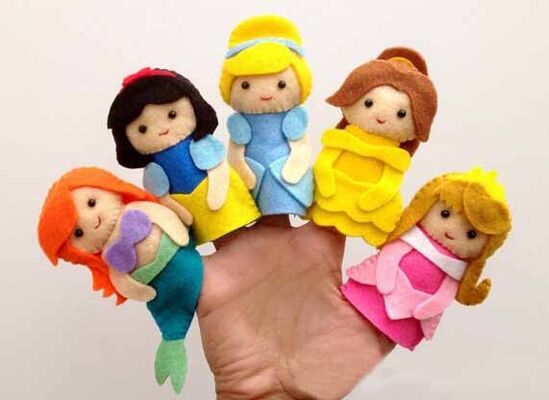 De mooie Gevoelde Handpoppen van Beeldverhaaldisney Prinses voor Bevorderingsgiften en Premie